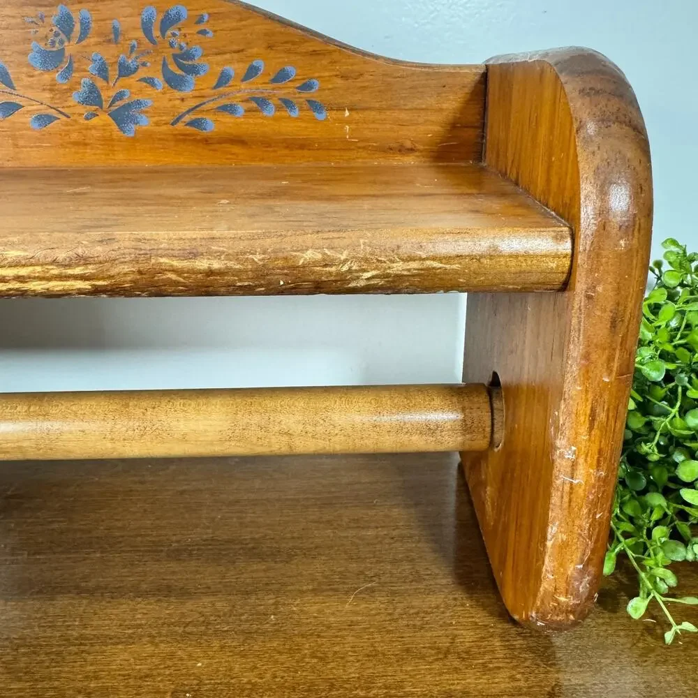 Vintage Pfaltzgraff Yorktowne Wood Paper Towel Holder Shelf Countertop USA